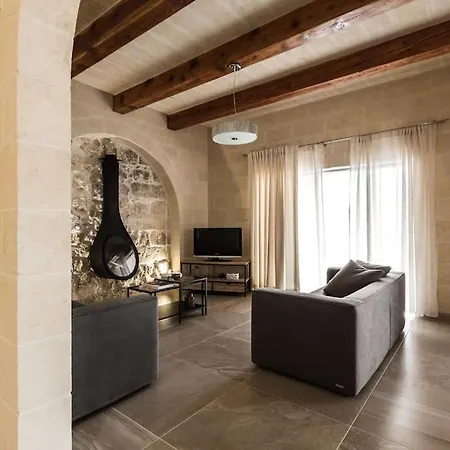 The Muse Gozo Farmhouse With Indoor And Outdoor Pool Villa Qala