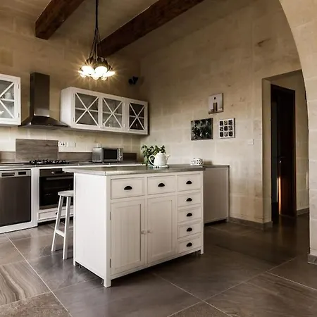 The Muse Gozo Farmhouse With Indoor And Outdoor Pool Villa Qala